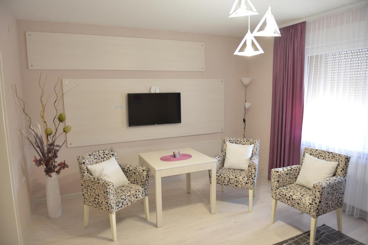 Apartmani Tomic Cladova Exterior foto