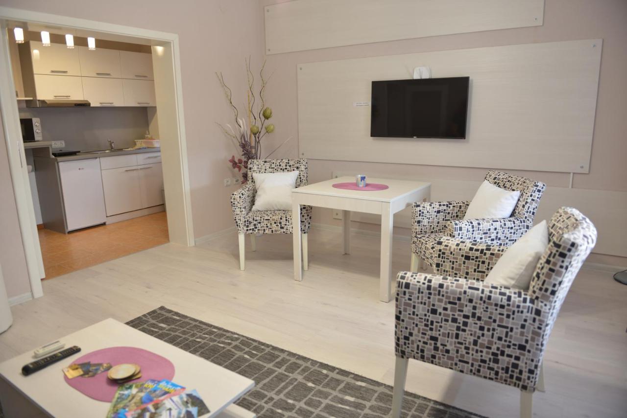 Apartmani Tomic Cladova Exterior foto