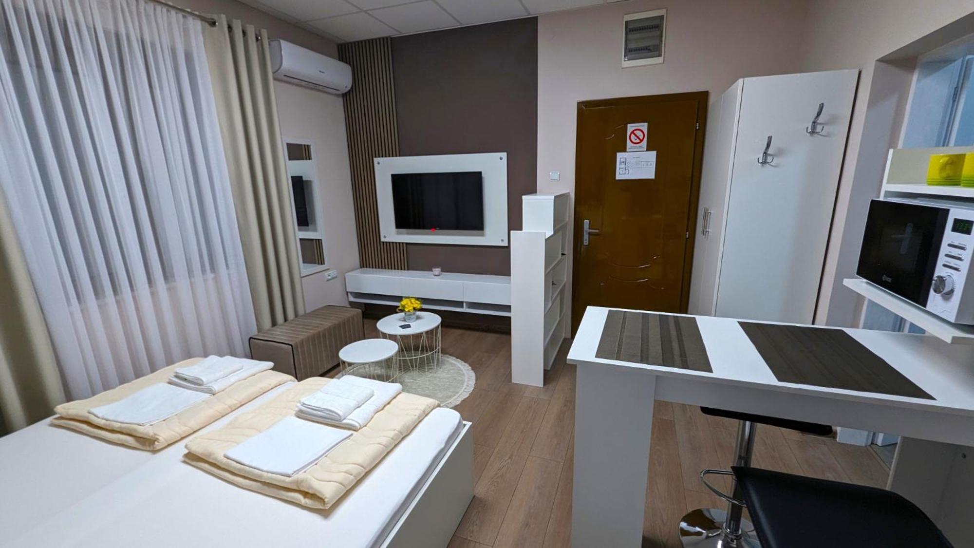 Apartmani Tomic Cladova Exterior foto